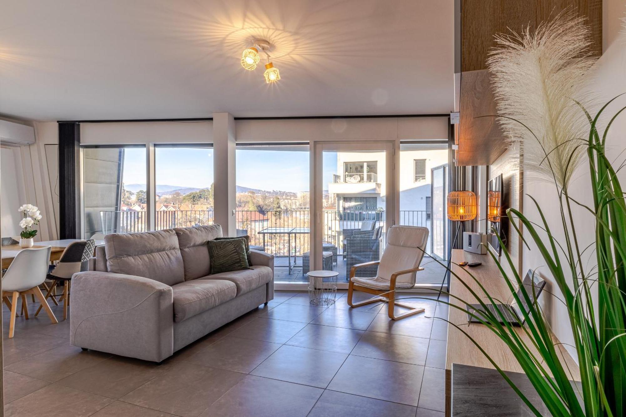 La Plume Vue Lac 3 Etoiles - Garage Prive, Secteur Recherche, Moderne & Tout Equipe, 6 Personnes Άννεσι Εξωτερικό φωτογραφία